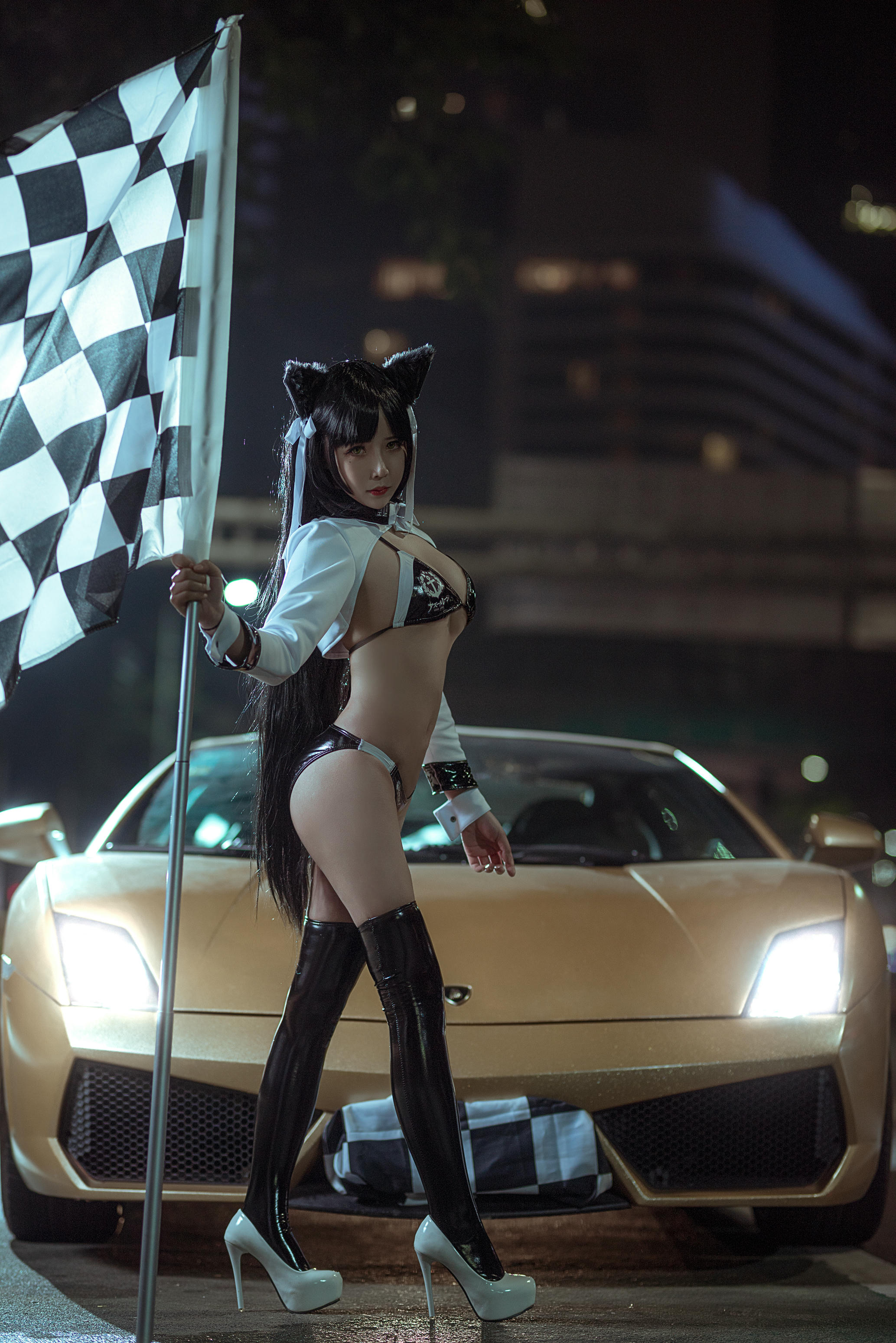 抱走莫子aa NO.009 -车女郎 (22P)_第1集