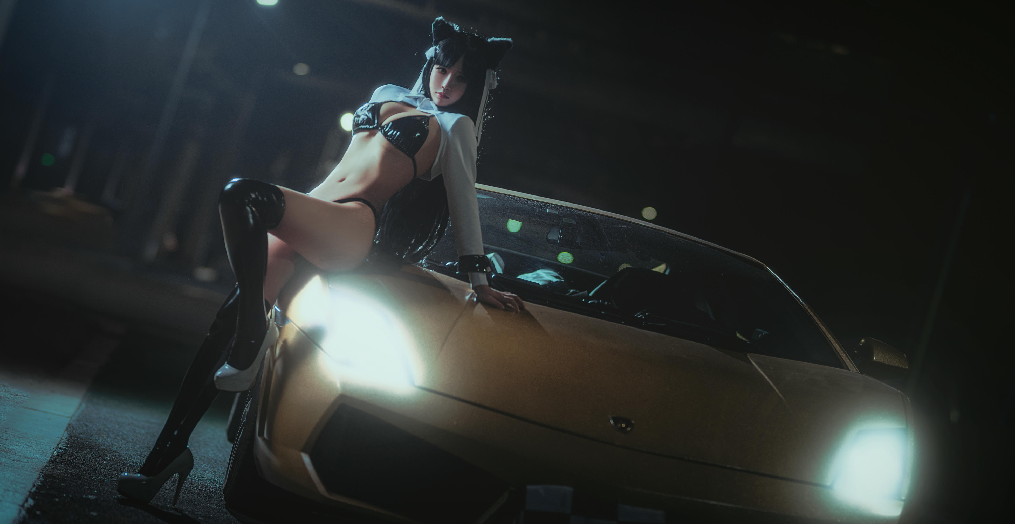 抱走莫子aa NO.009 -车女郎 (22P)_第1集