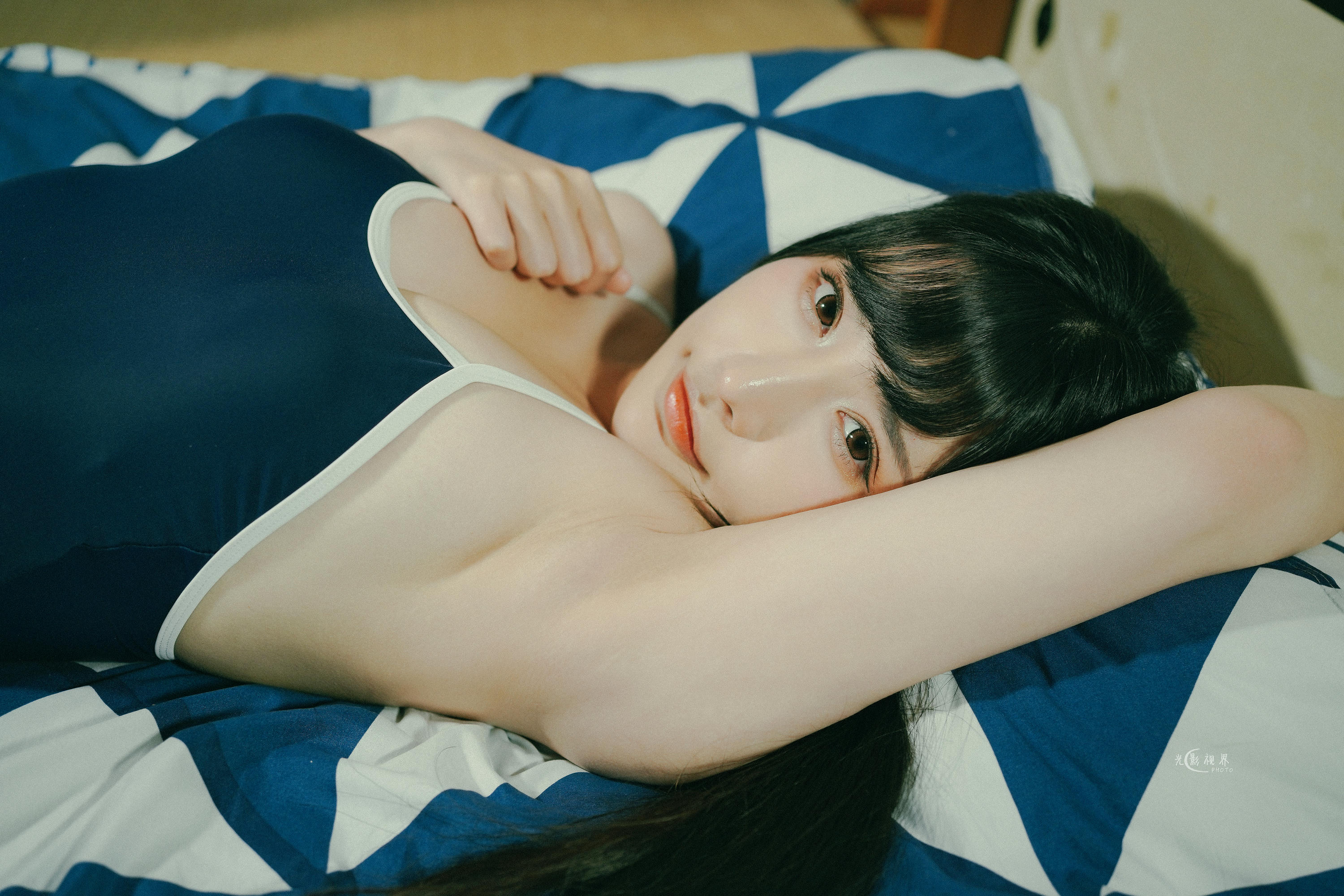 糖果果Candy NO.001 12月舰长福利死库水[88P10V-1.38GB]_第2集