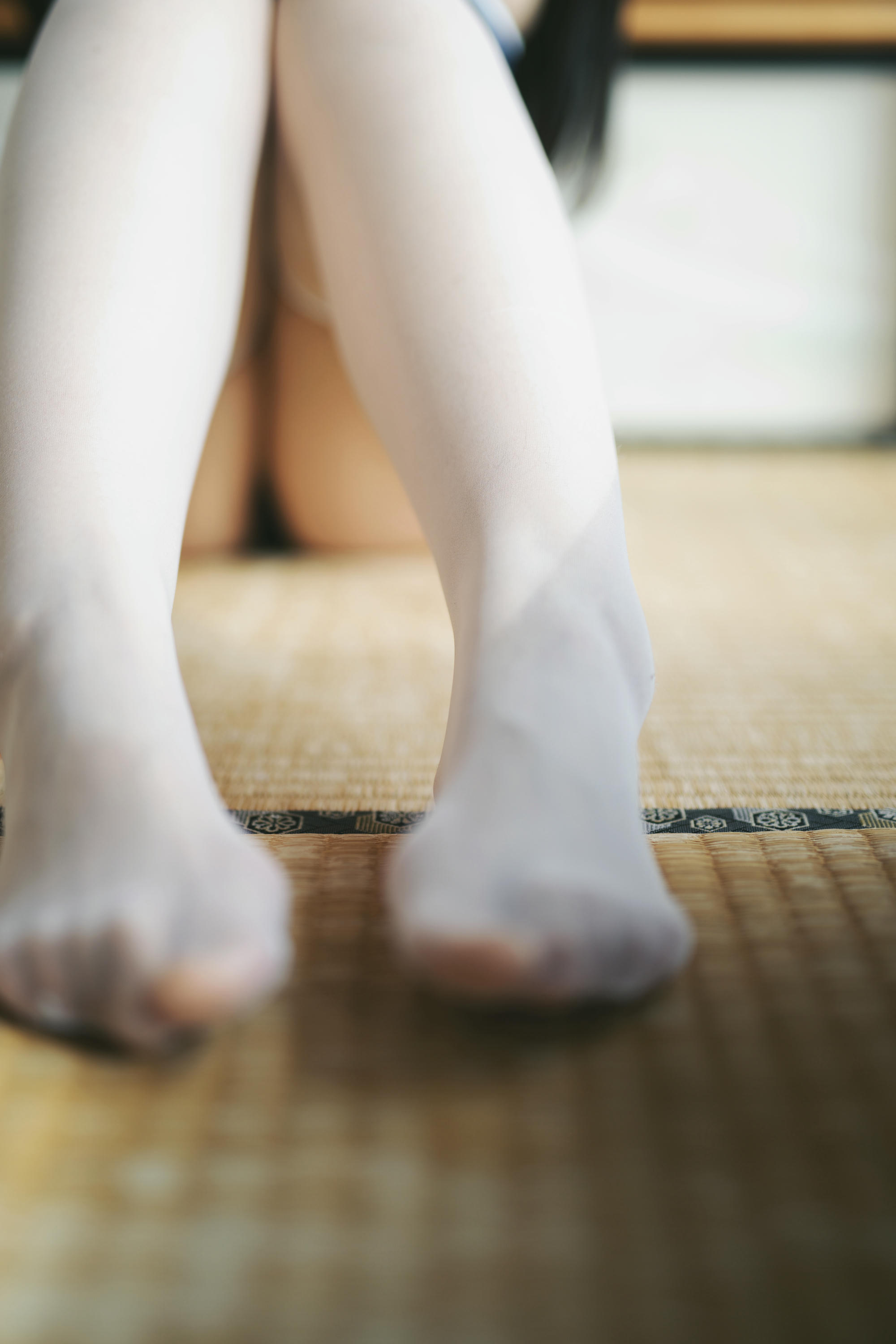 糖果果Candy NO.001 12月舰长福利死库水[88P10V-1.38GB]_第3集