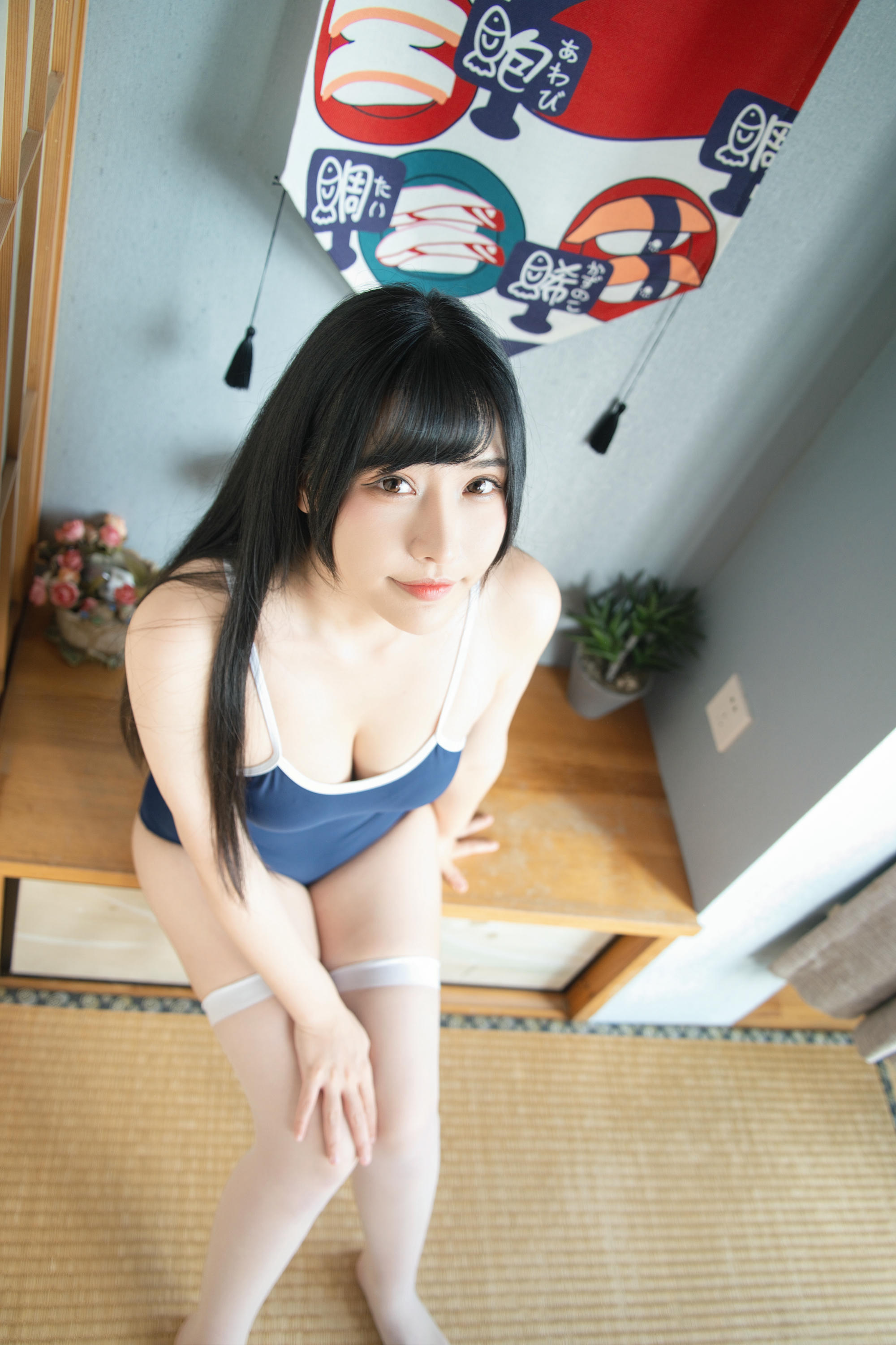 糖果果Candy NO.001 12月舰长福利死库水[88P10V-1.38GB]_第4集