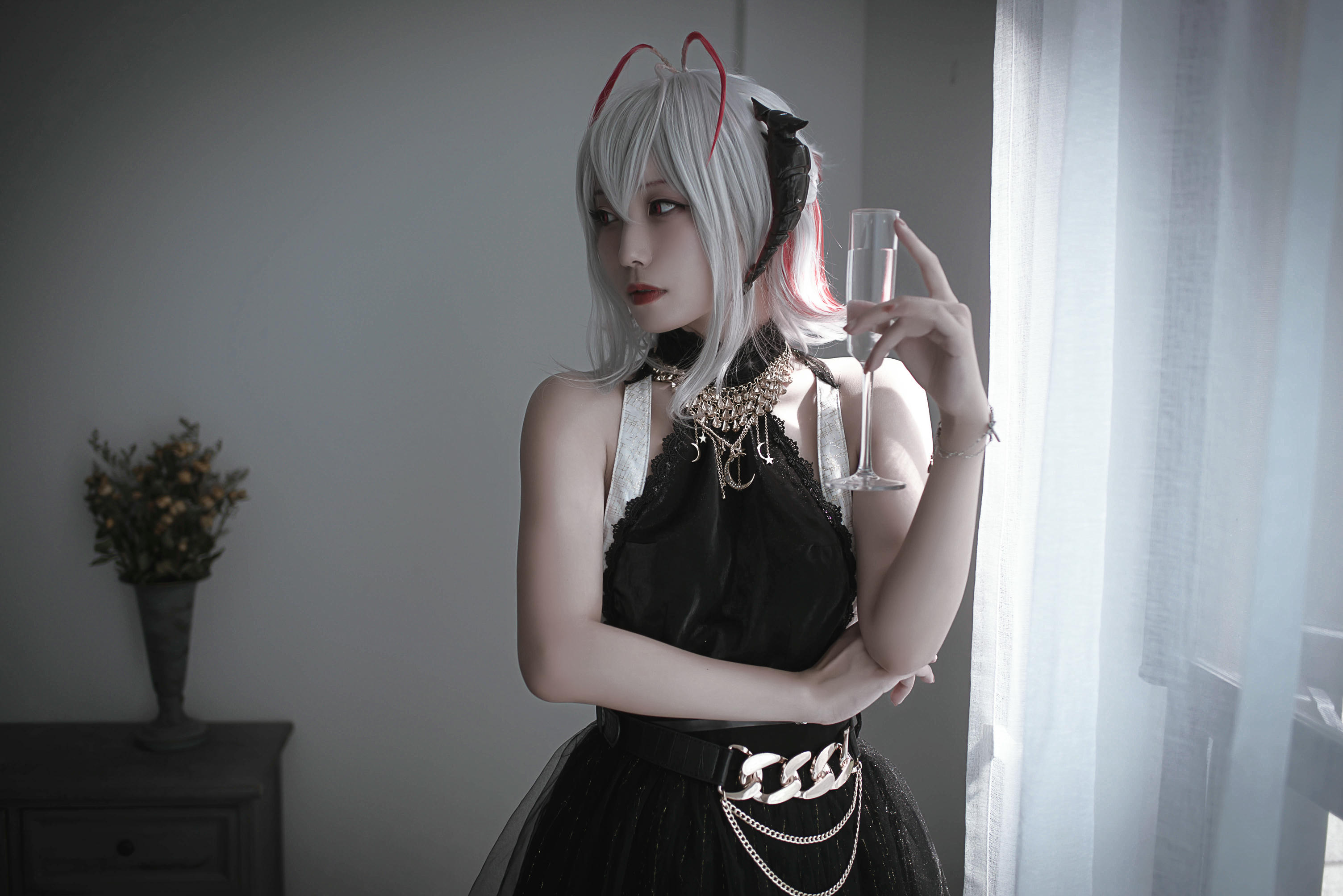 切切celia NO.011 明日方舟 W 礼服 [20P／129MB]_第1集