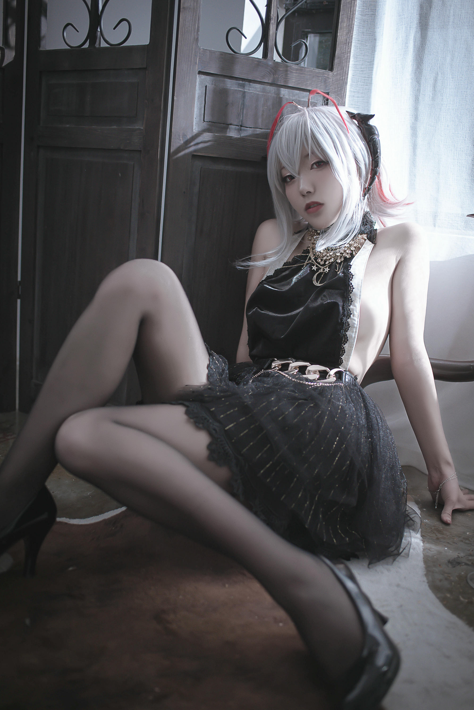 切切celia NO.011 明日方舟 W 礼服 [20P／129MB]_第1集