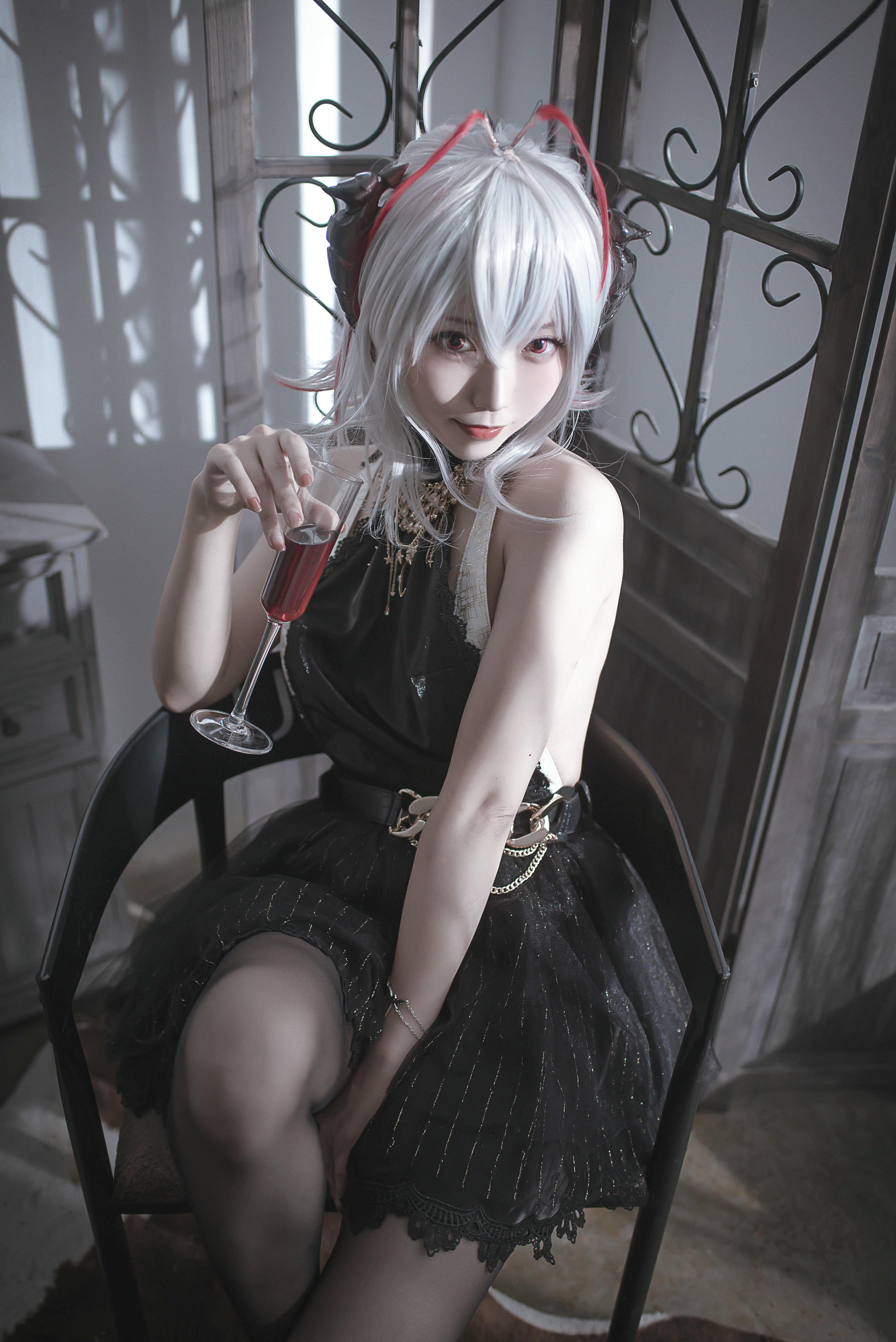 切切celia NO.011 明日方舟 W 礼服 [20P／129MB]_第1集