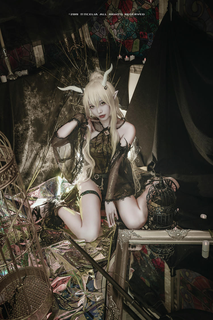 切切celia NO.017 闪灵 [12P／35MB]_第1集