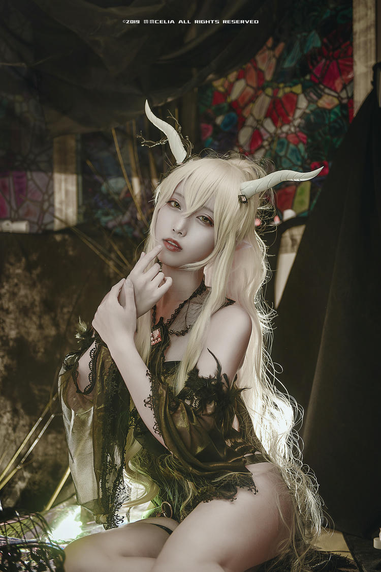 切切celia NO.017 闪灵 [12P／35MB]_第1集