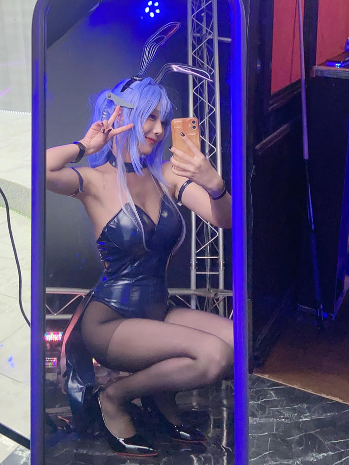 切切celia NO.005 花园兔女郎 [41P 434MB]_第2集