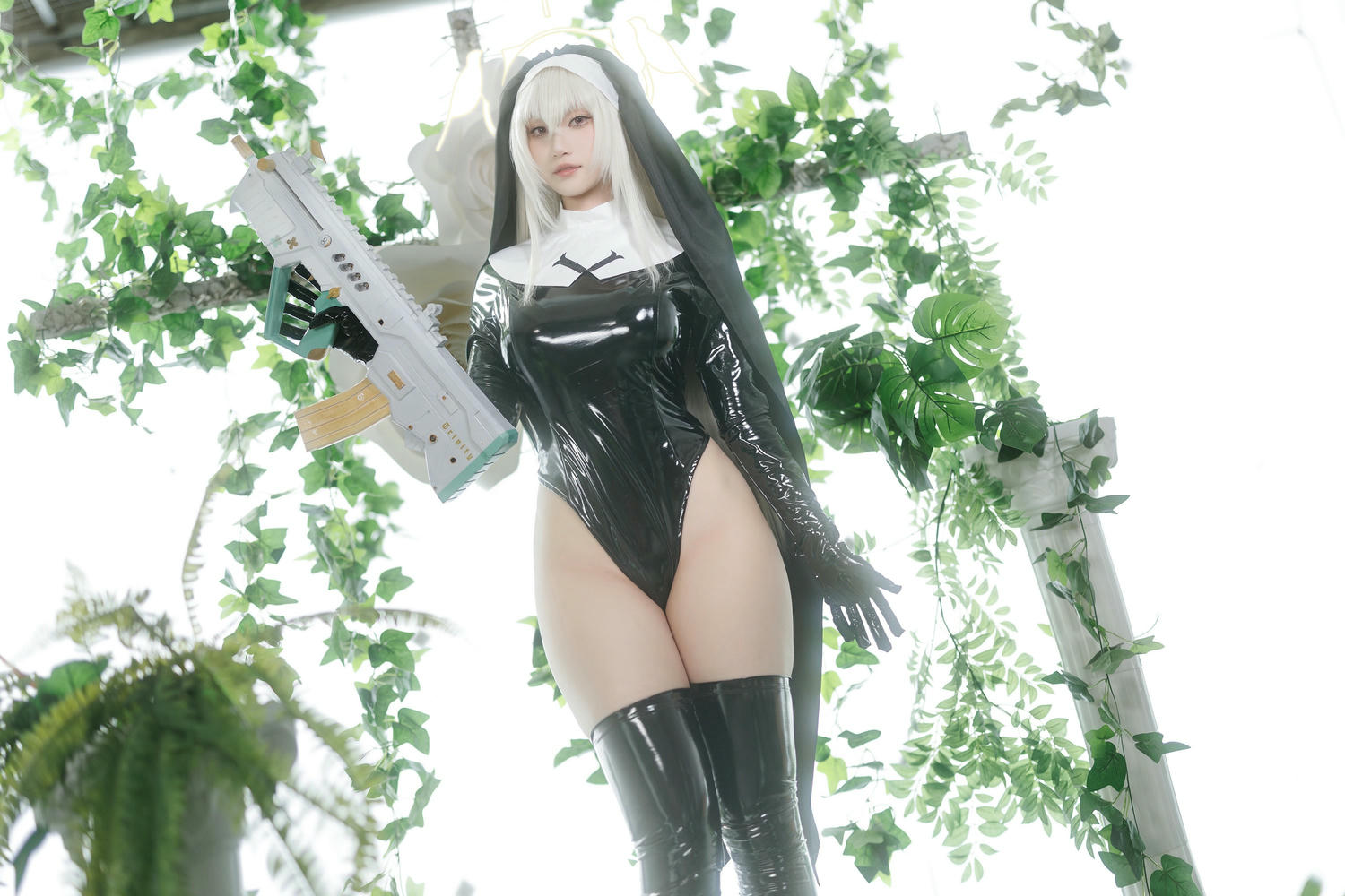 Cien恩恩 NO.008 碧蓝档案 歌住樱子[34P／54MB]_第1集