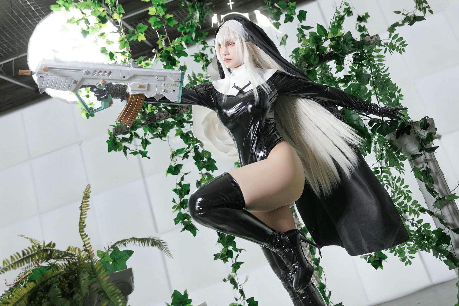 Cien恩恩 NO.008 碧蓝档案 歌住樱子[34P／54MB]_第1集