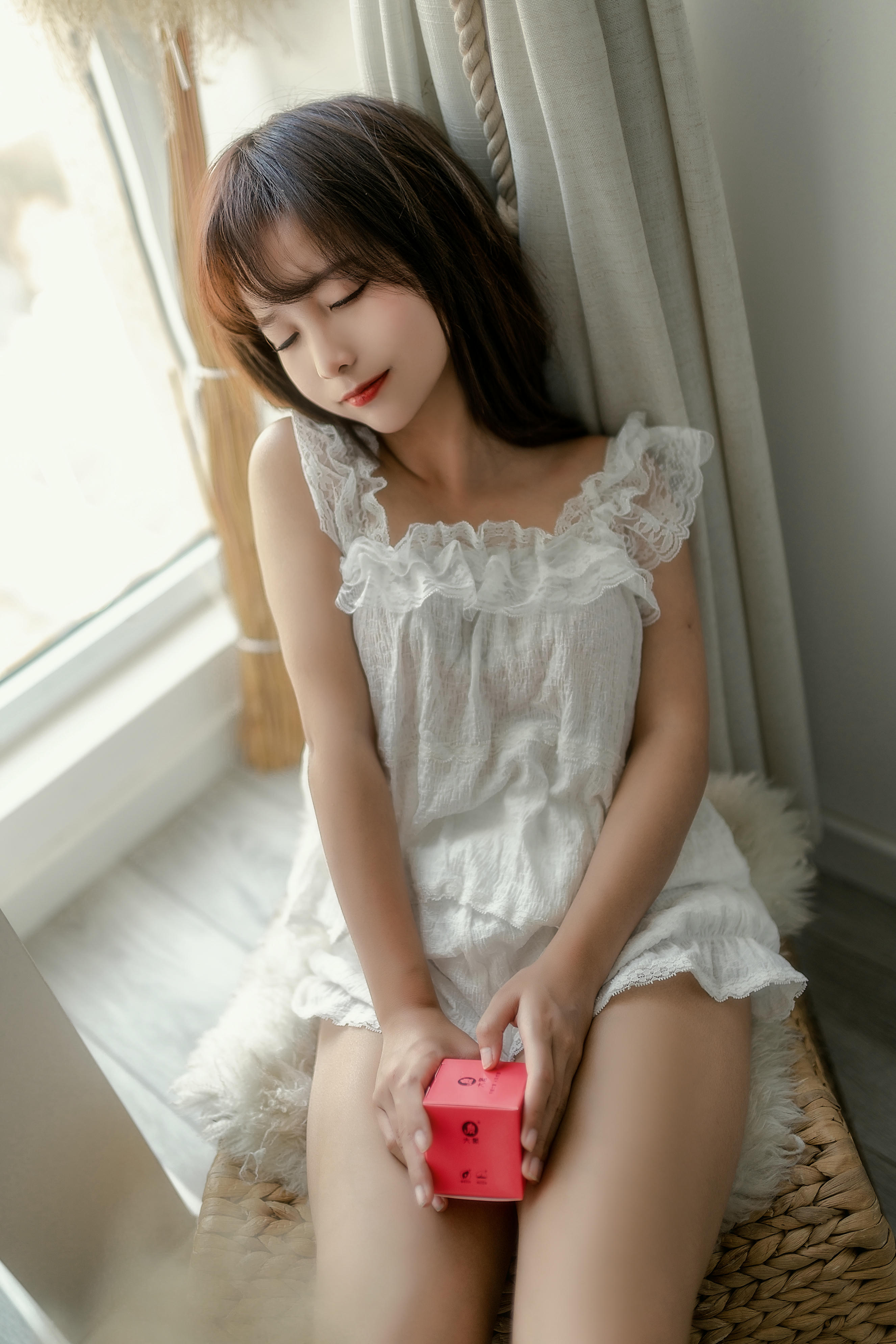 蠢沫沫 NO.100 白睡衣 [29P-271MB]_第1集