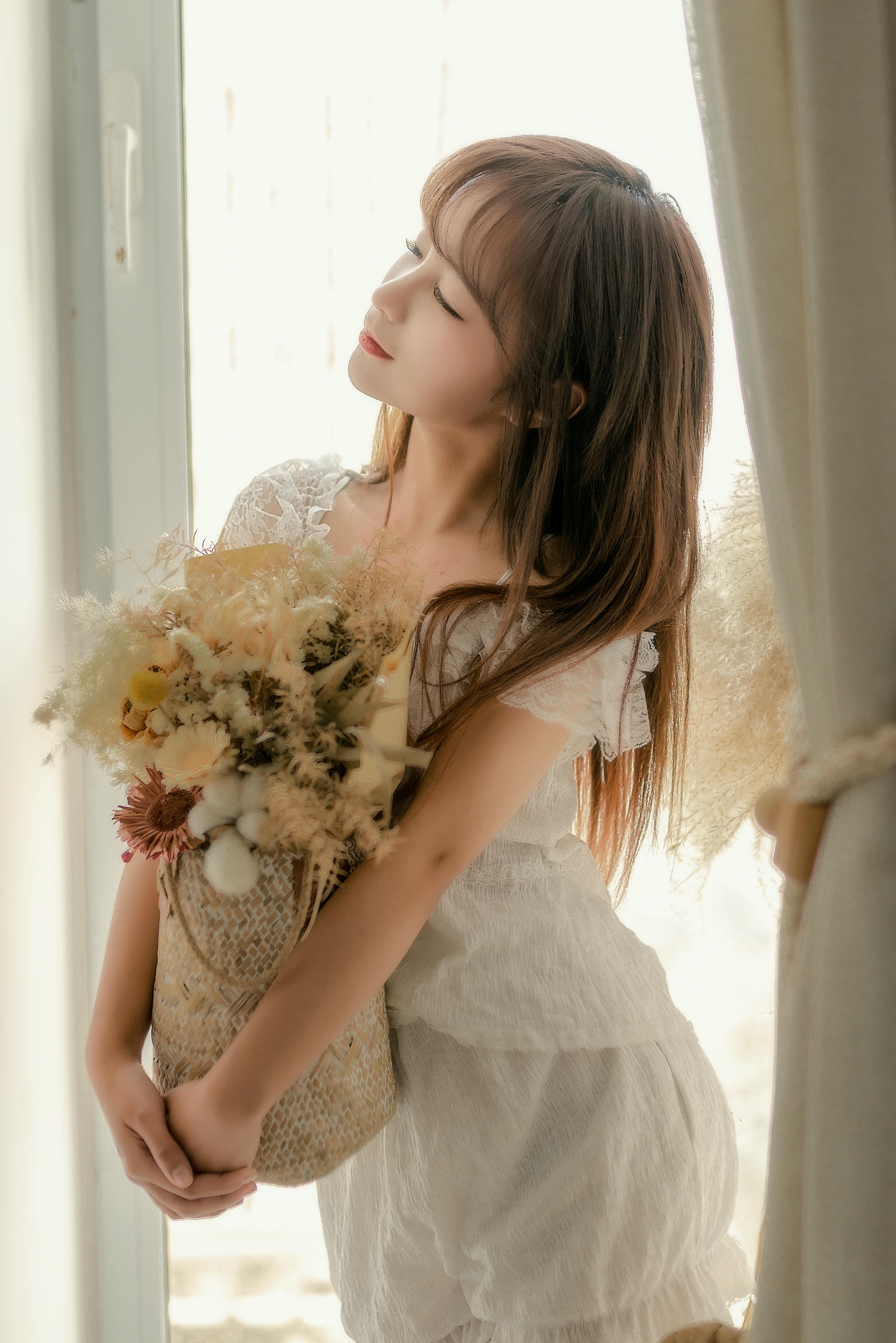 蠢沫沫 NO.100 白睡衣 [29P-271MB]_第1集