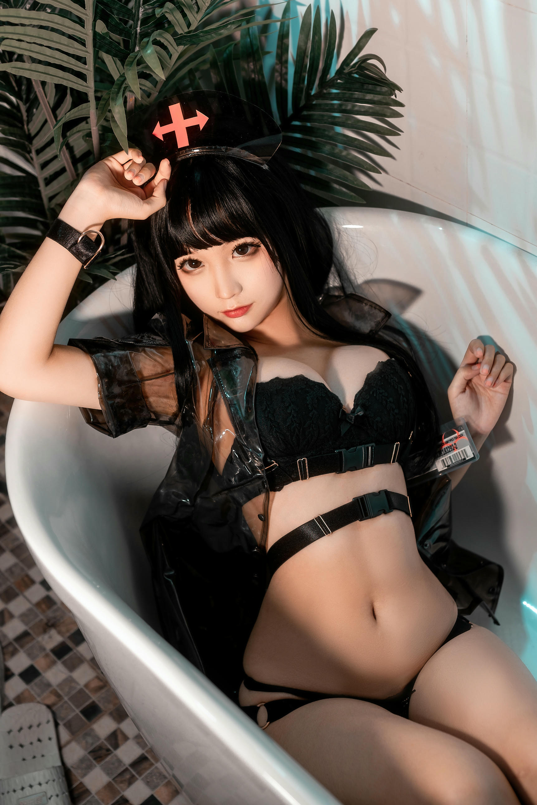 蠢沫沫 NO.110 胶衣护士 黑 [40P-492MB]_第1集