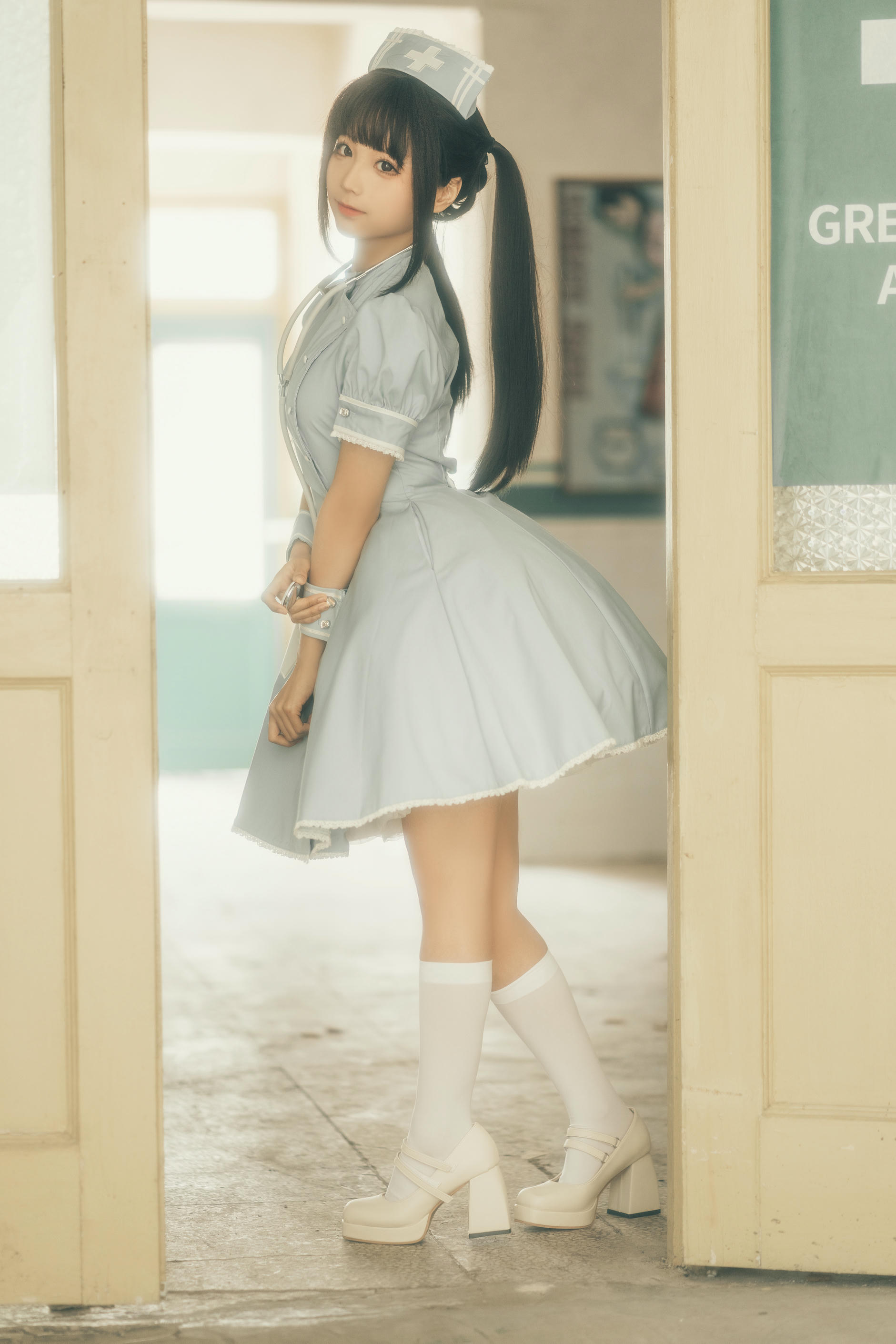 蠢沫沫 NO.179 小护士[140P-1.41GB]_第1集