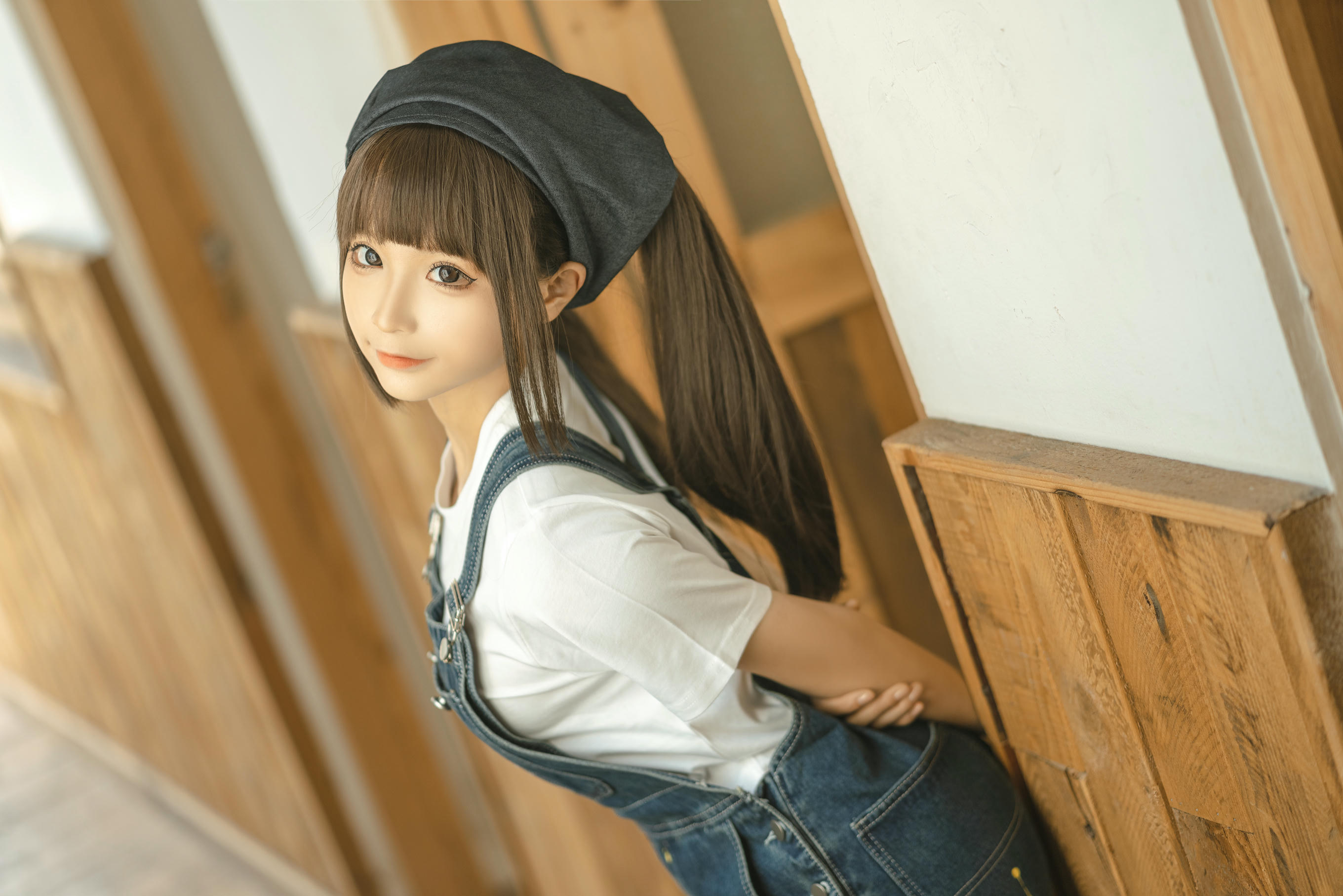 蠢沫沫 NO.182 画室背带裤 绅士版 [110P 1.08GB]_第1集