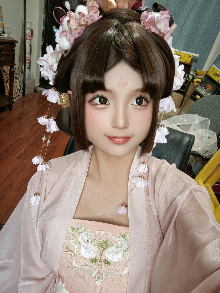 蠢沫沫 NO.194 汉服自拍 [7P-19MB]_第1集