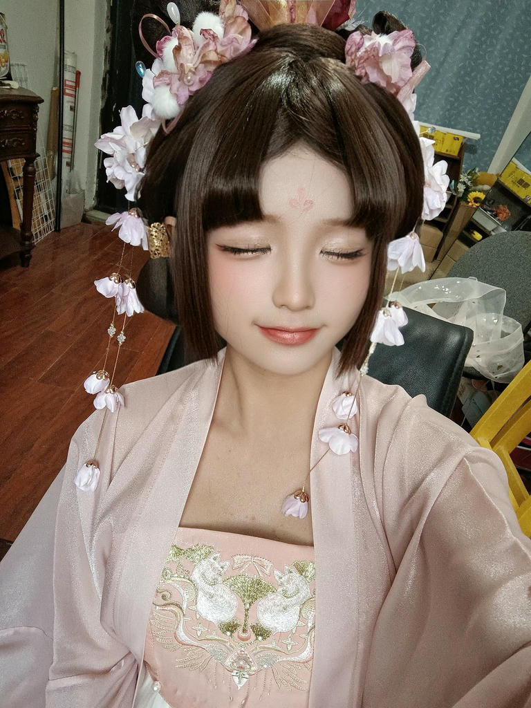 蠢沫沫 NO.194 汉服自拍 [7P-19MB]_第1集