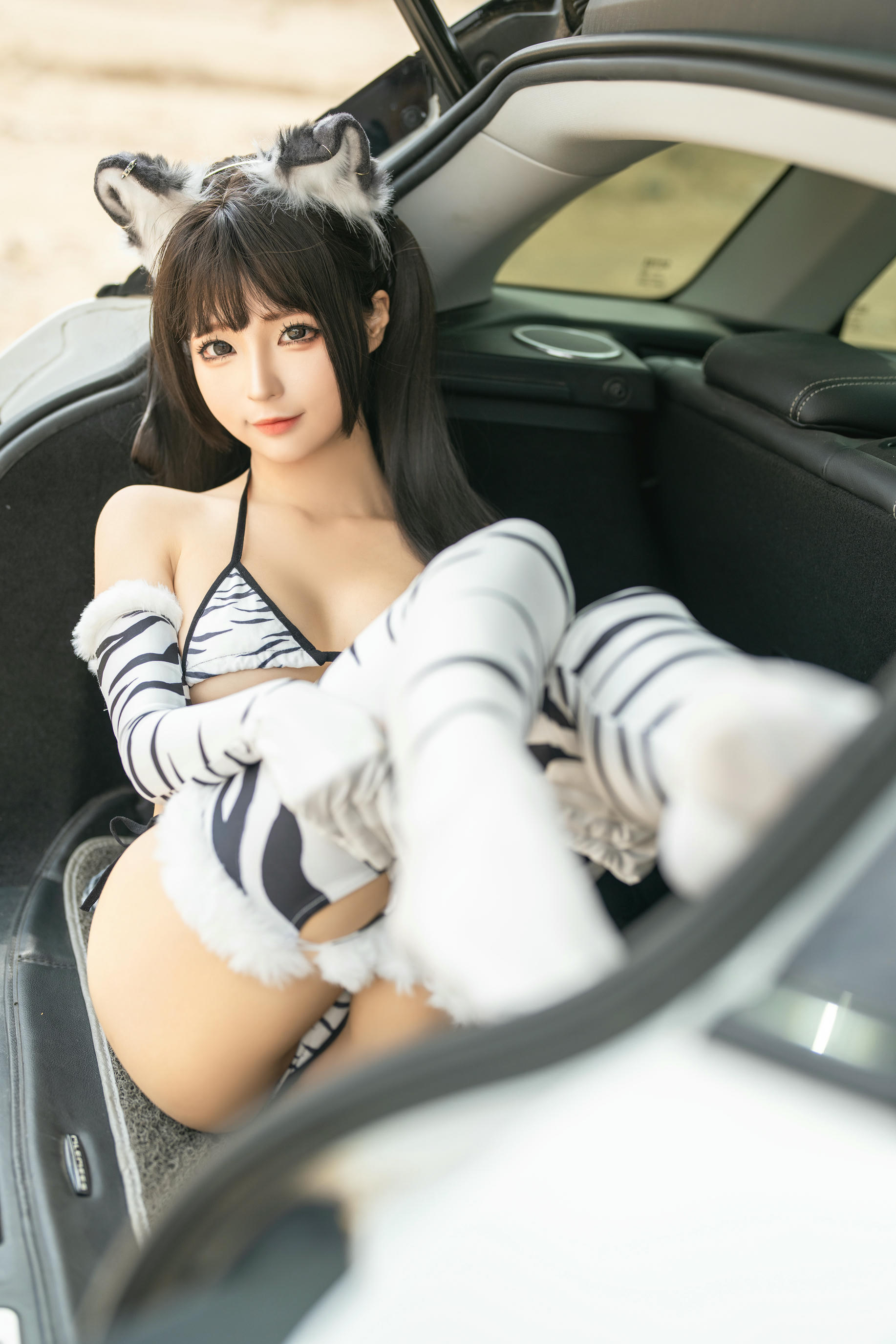 蠢沫沫 NO.250 车内白虎[14P-133M]_第1集