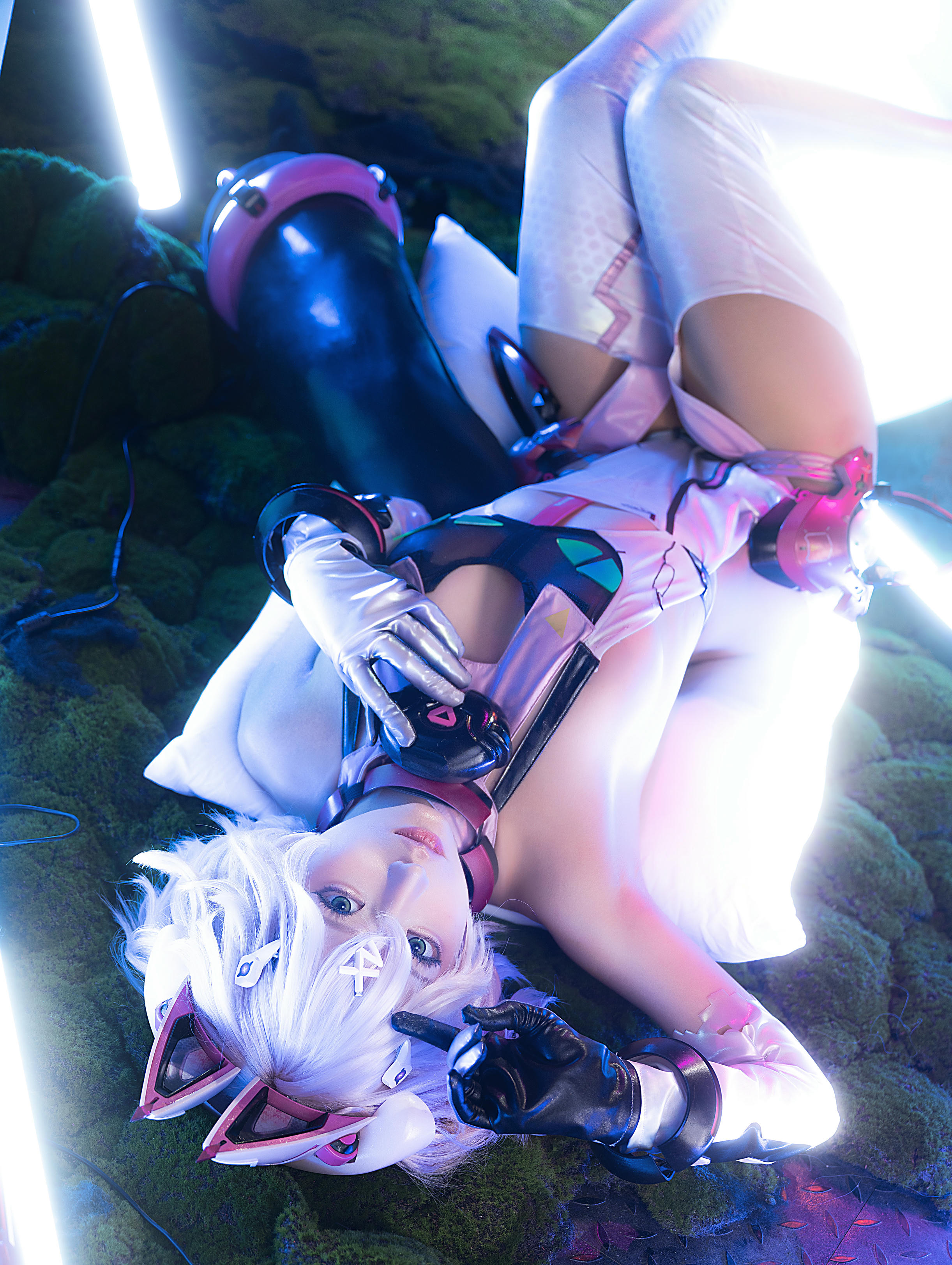 蠢沫沫 NO.263《绯猁》 [18P-309MB]_第1集