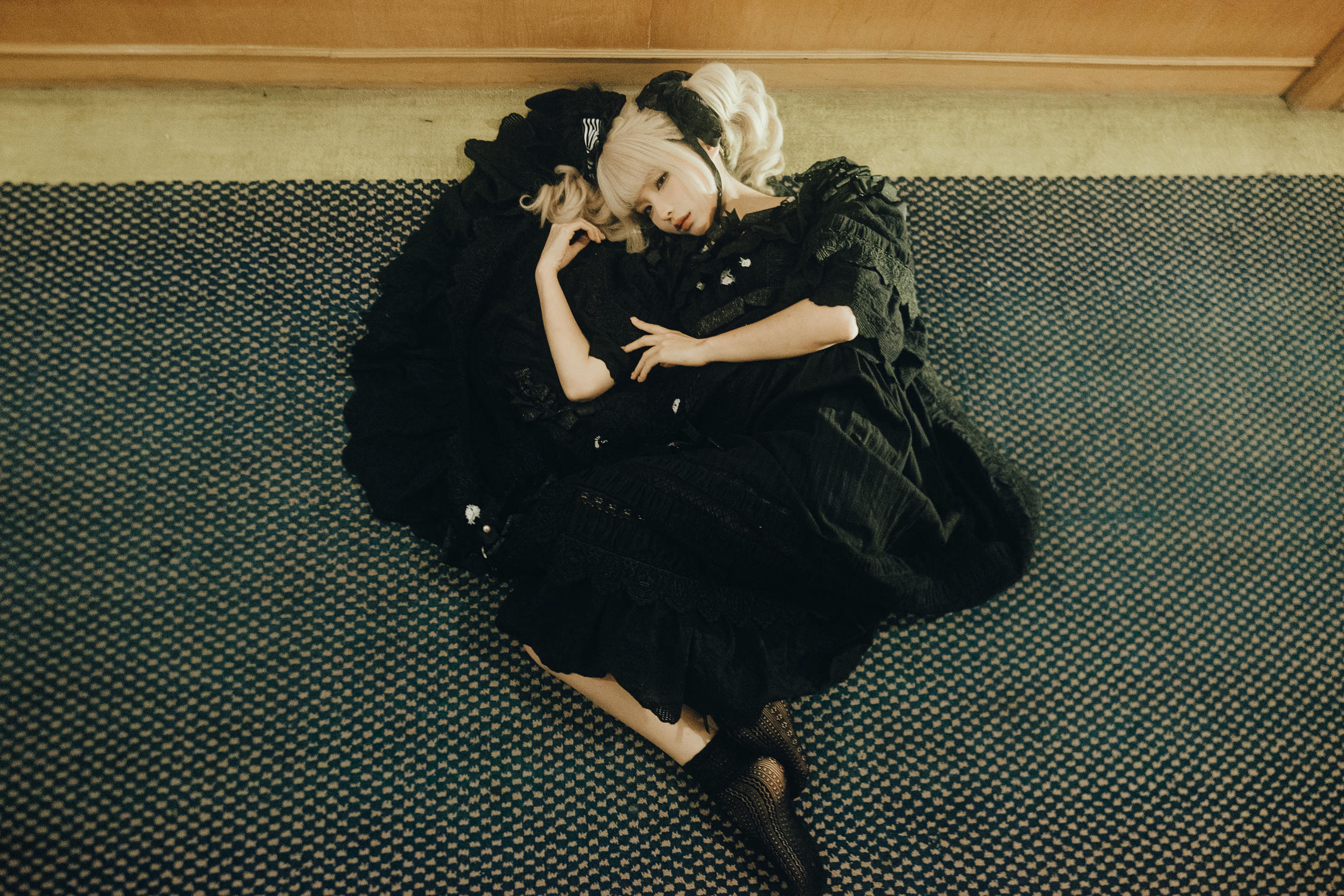 蠢沫沫 NO.291 三月T3赠品《金丝雀》[30P 231MB]_第1集