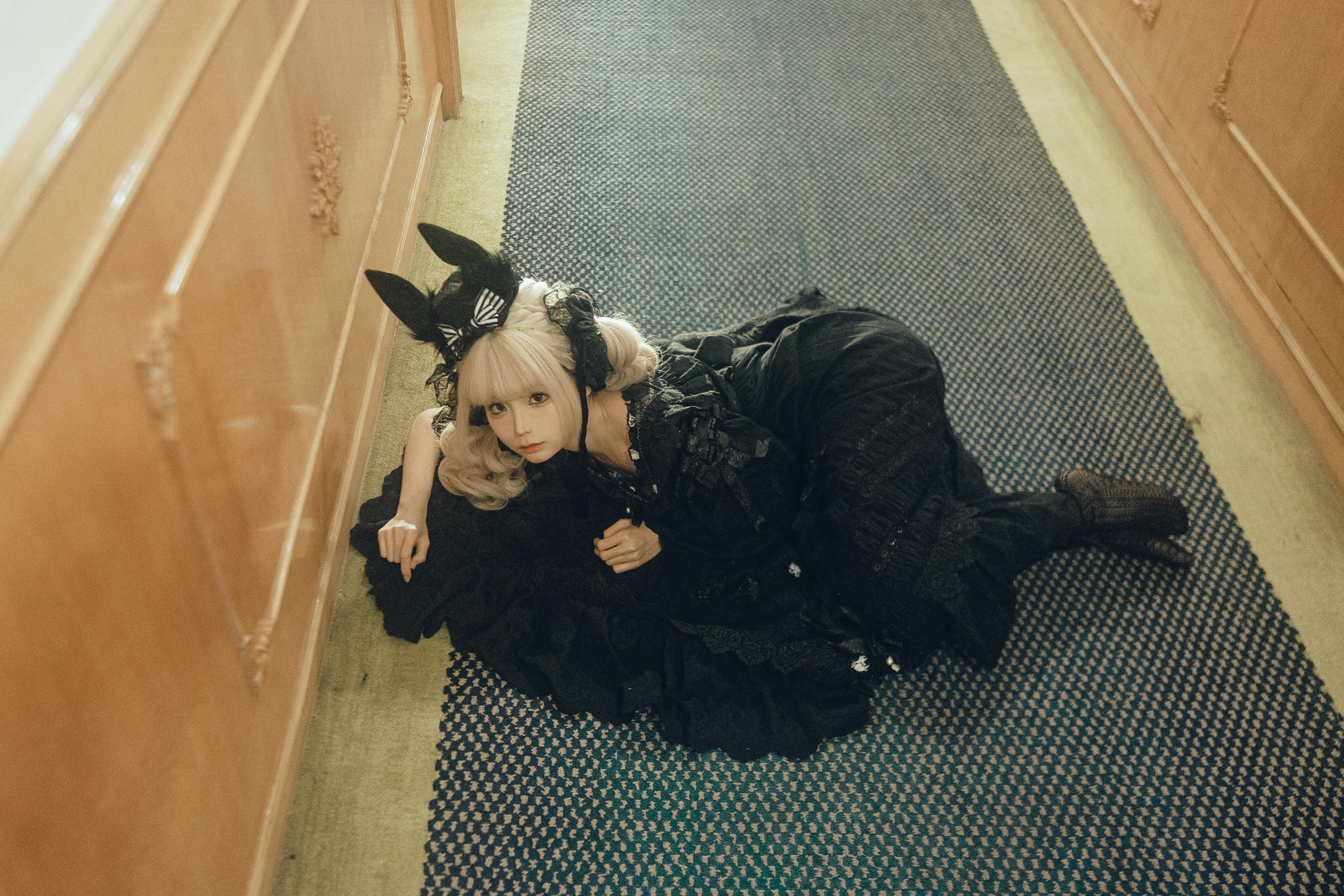 蠢沫沫 NO.291 三月T3赠品《金丝雀》[30P 231MB]_第1集