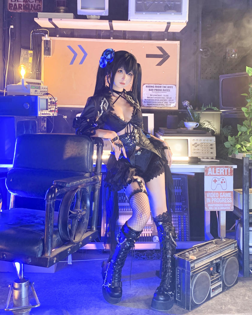 蠢沫沫 NO.320 黑岩射手 [36P 812MB]_第2集