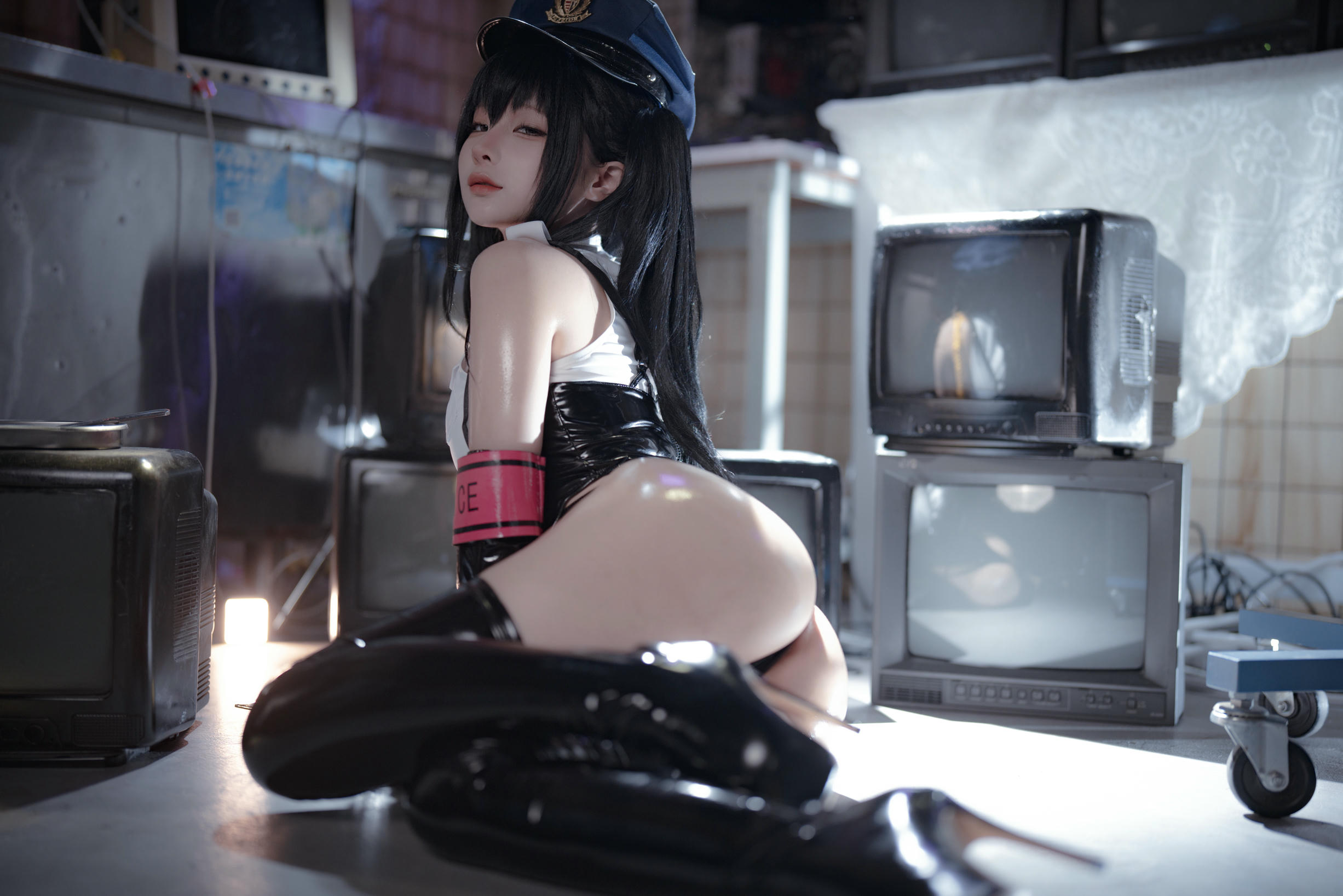 蠢沫沫 NO.330 沙希女警[147P-873.1M]_第2集