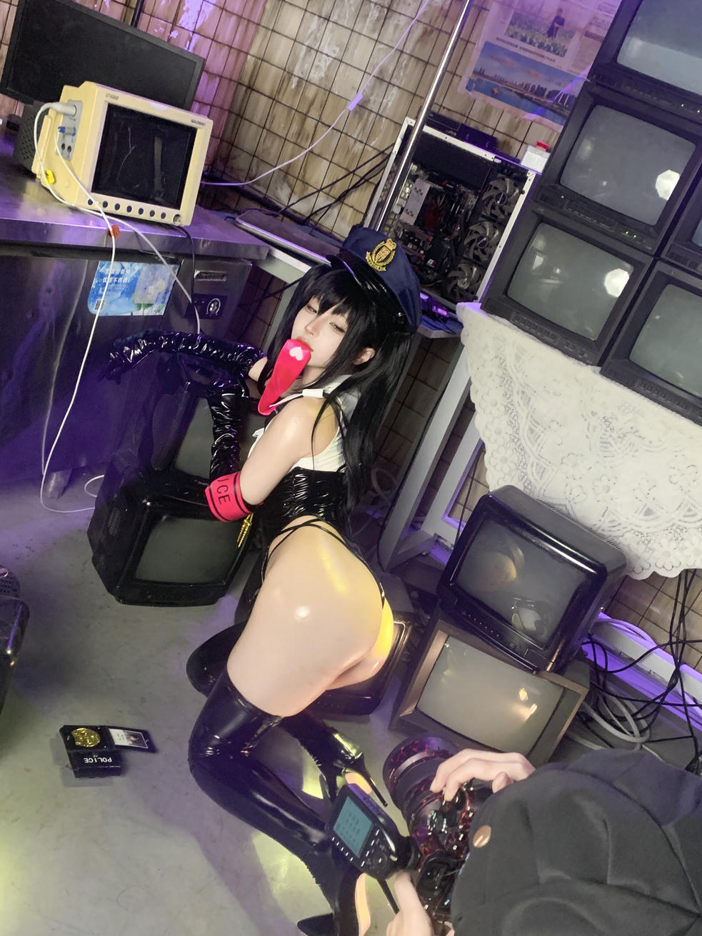 蠢沫沫 NO.330 沙希女警[147P-873.1M]-花絮 [29P]_第2集