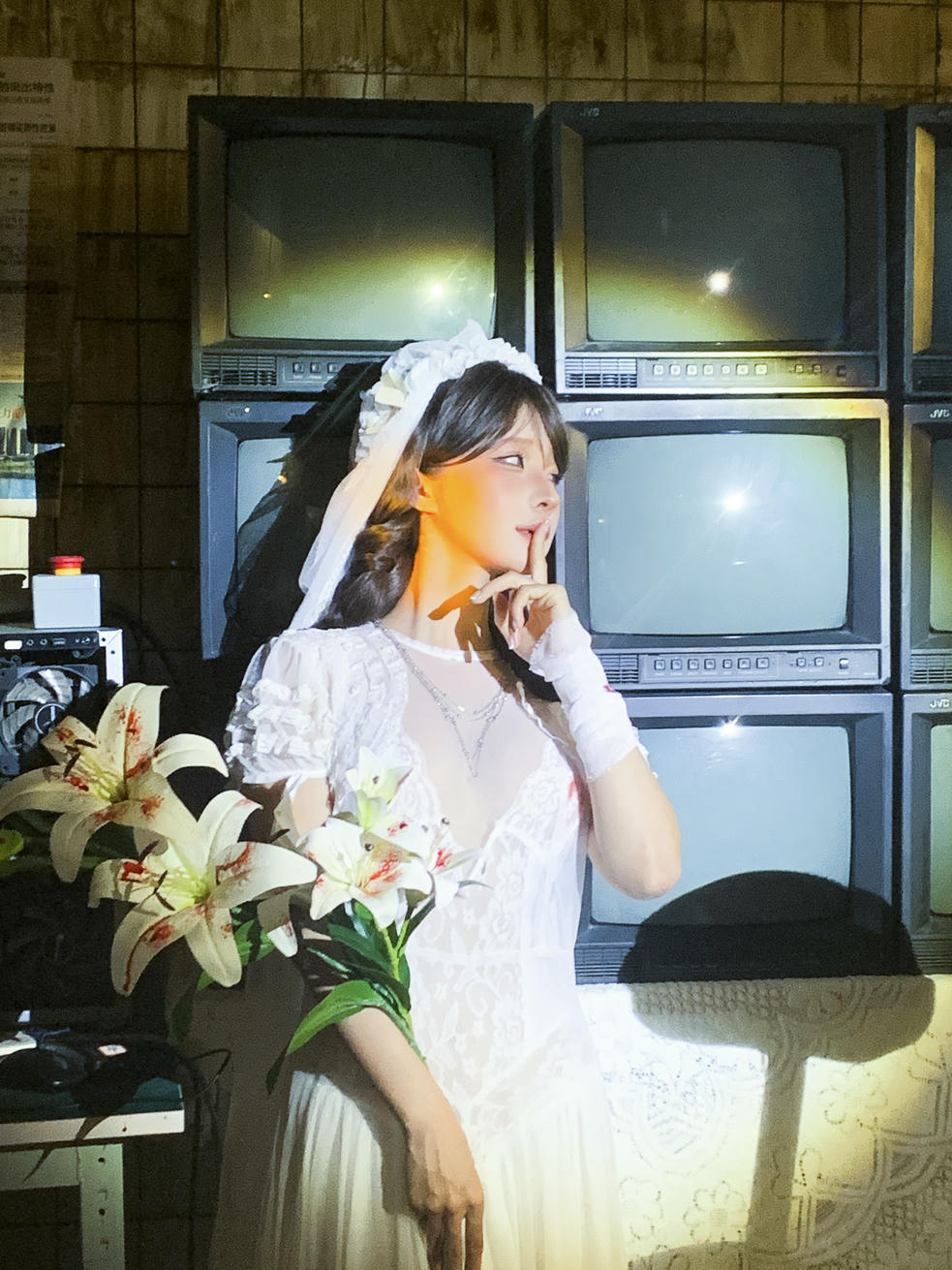 蠢沫沫 NO.332 废墟新娘[133P-1.28G]_第5集