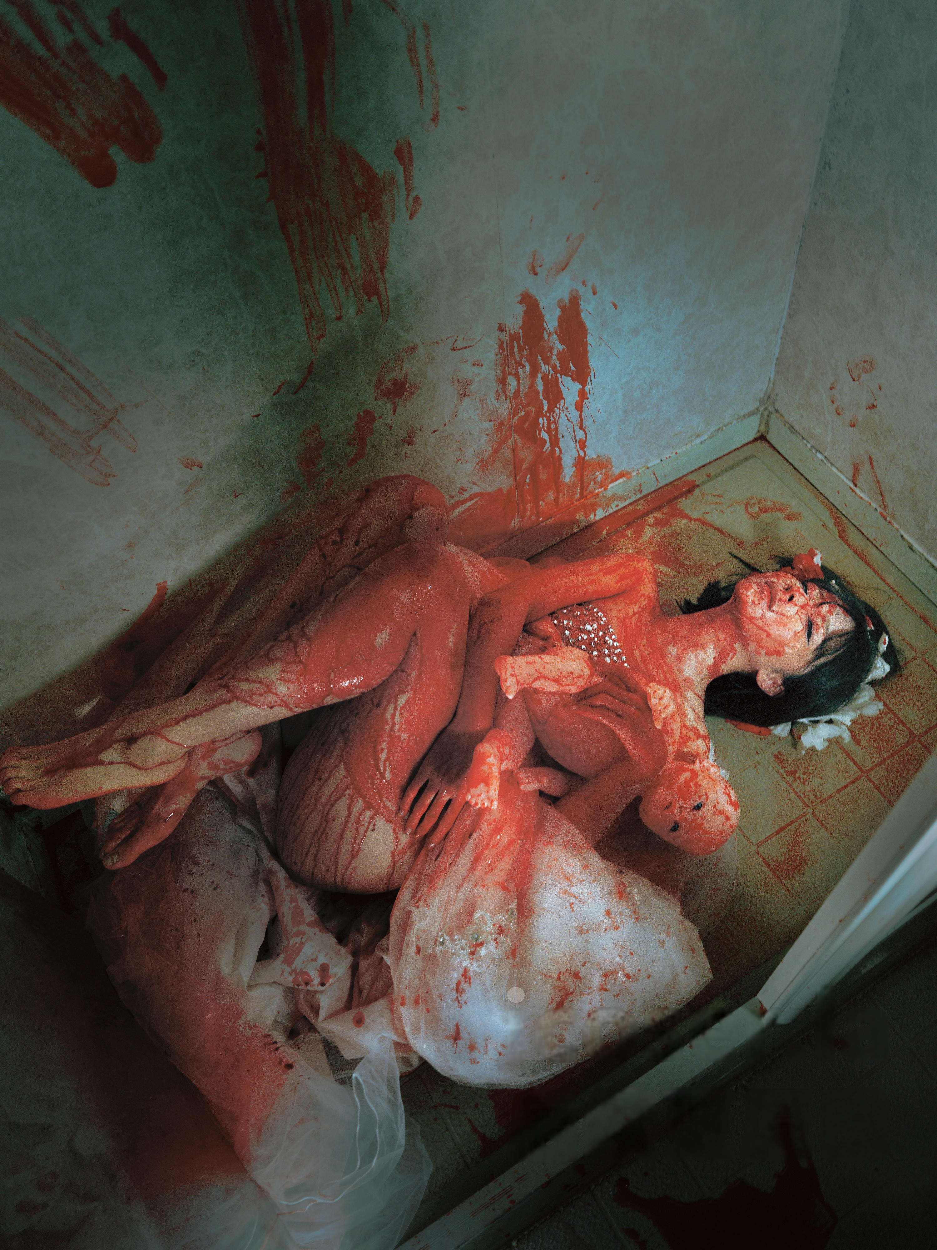 蠢沫沫 NO.345 2024年会员 血婚纱[32P 488.3M]_第1集