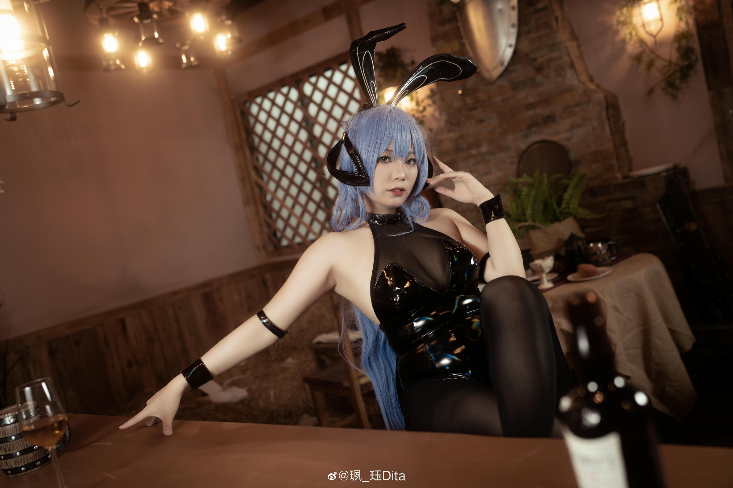 珟_珏Dita NO.002 6·20〈碧蓝航线〉[9P 25MB]_第1集