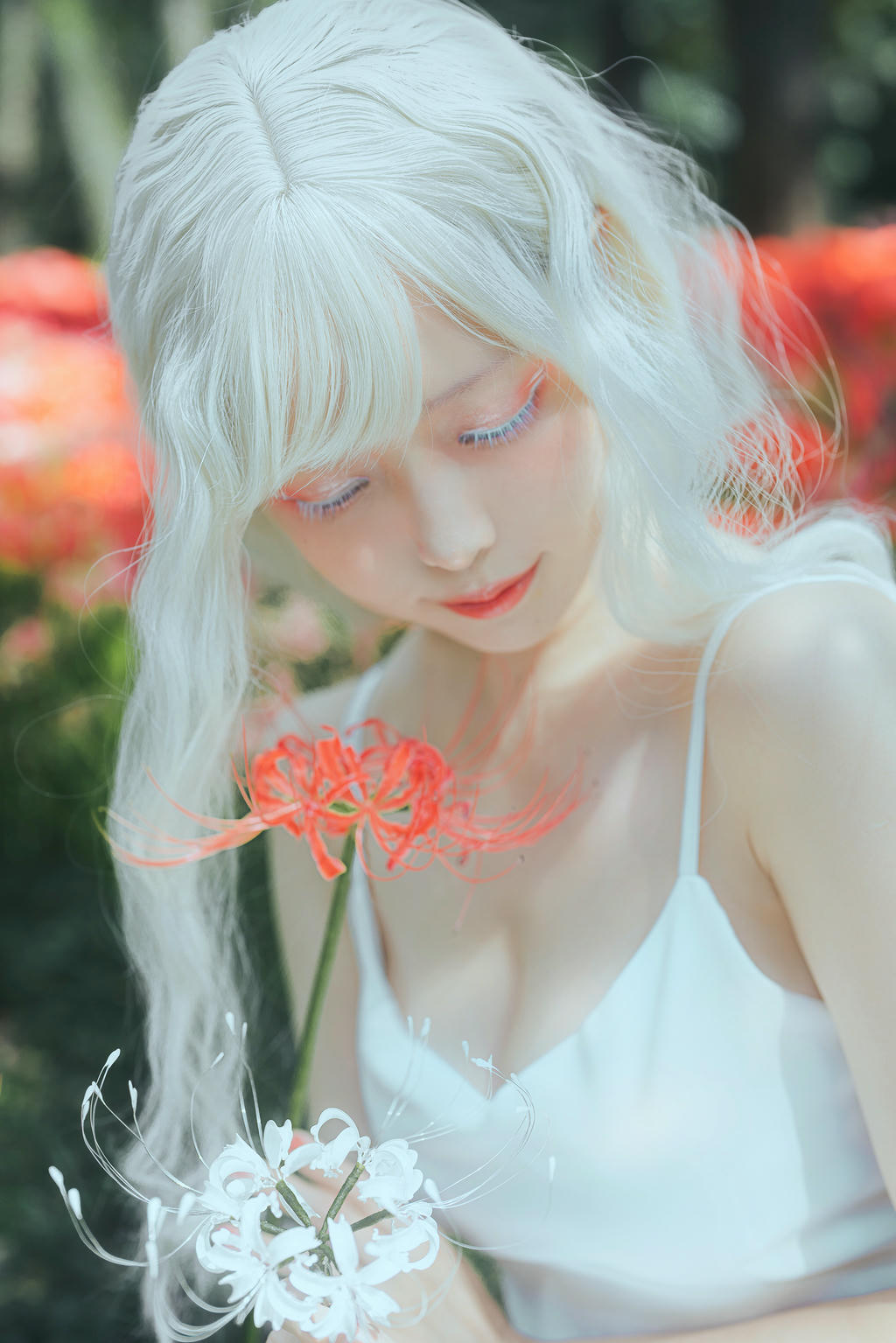 ElyEE子 NO.136 23年10月订阅 [86P2V-302MB]-B-White spider lily 白瓷彼岸 [27P-83MB]_第1集