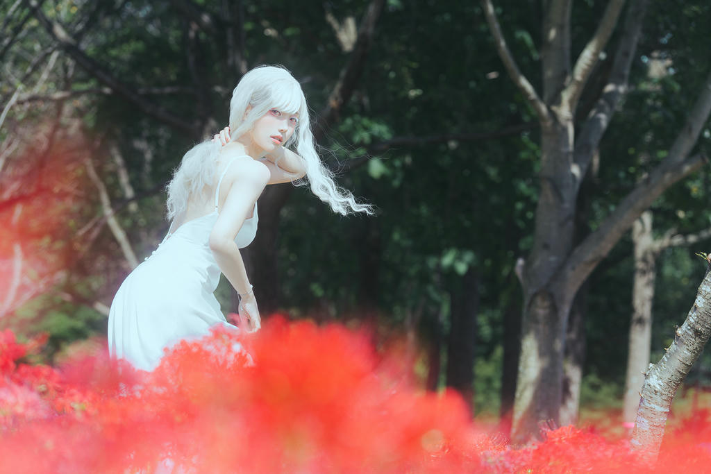 ElyEE子 NO.136 23年10月订阅 [86P2V-302MB]-B-White spider lily 白瓷彼岸 [27P-83MB]_第1集