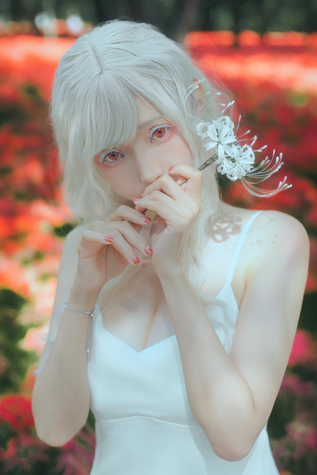 ElyEE子 NO.136 23年10月订阅 [86P2V-302MB]-B-White spider lily 白瓷彼岸 [27P-83MB]_第1集