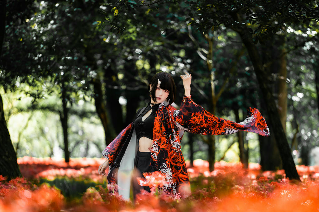 ElyEE子 NO.136 23年10月订阅 [86P2V-302MB]-C-Red Higanbana 殷紅彼岸 [36P-125MB]_第1集