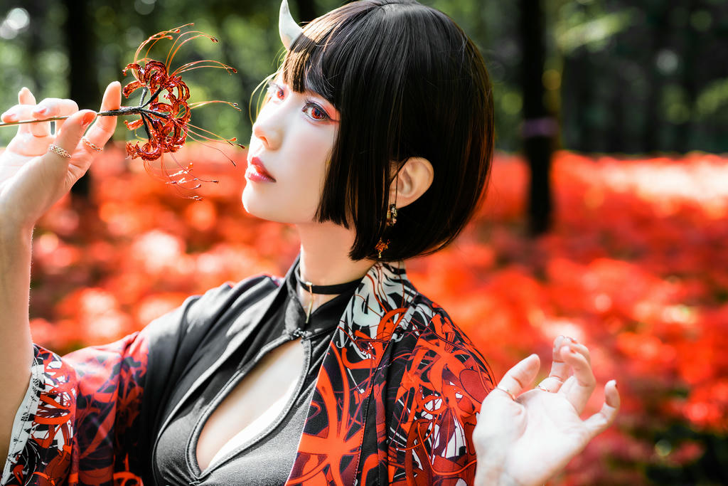 ElyEE子 NO.136 23年10月订阅 [86P2V-302MB]-C-Red Higanbana 殷紅彼岸 [36P-125MB]_第1集