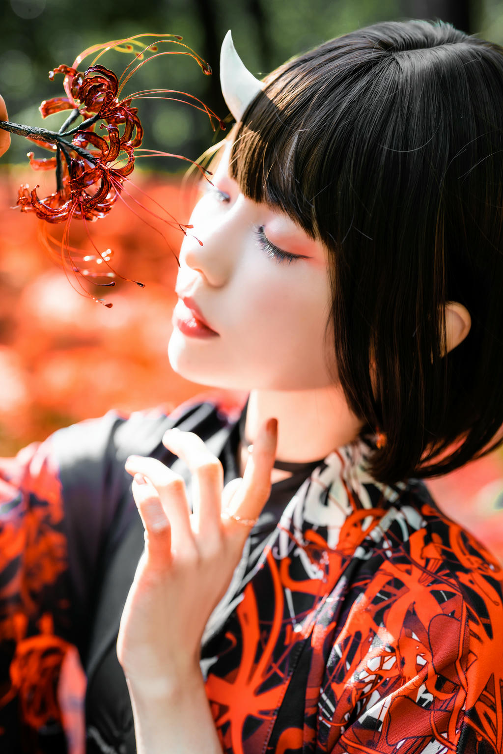 ElyEE子 NO.136 23年10月订阅 [86P2V-302MB]-C-Red Higanbana 殷紅彼岸 [36P-125MB]_第1集