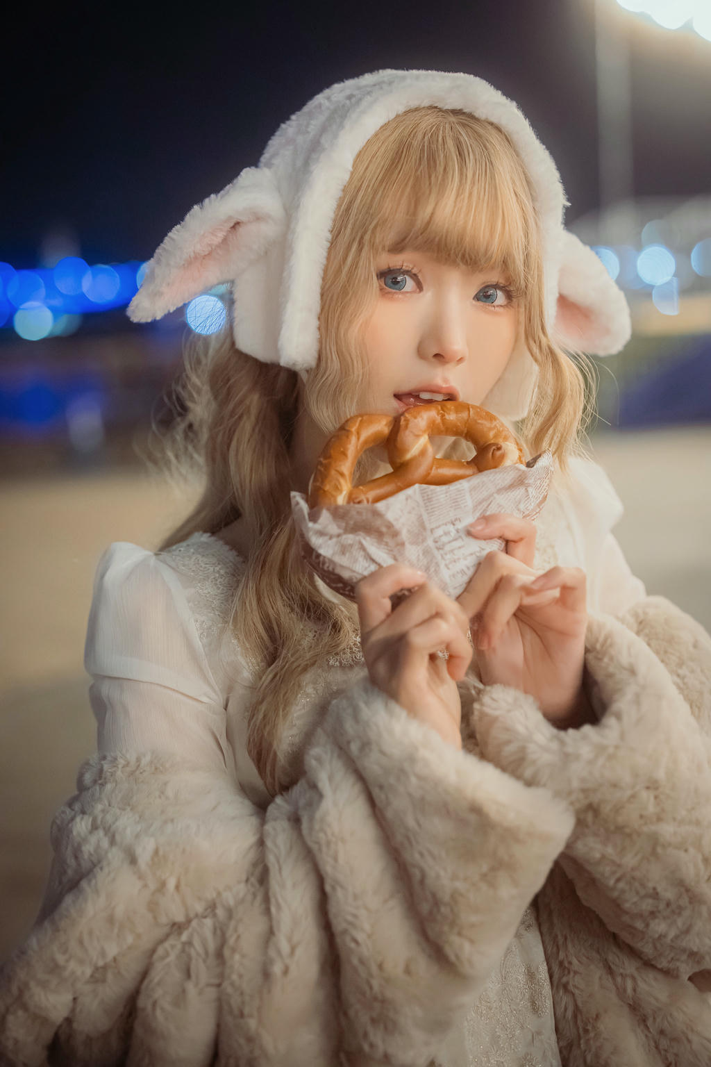 ElyEE子 NO.138 23年12月订阅 [71P5V-253MB]-Ely-Winter Market Lamb_第1集