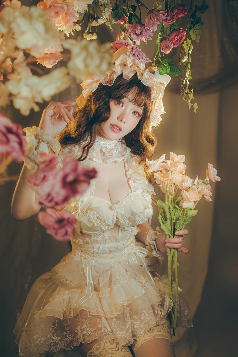 ElyEE子 NO.145 May-Tier 3 [70P 188MB]-C.Red panda~Lingerie小熊貓古典蕾絲_第1集