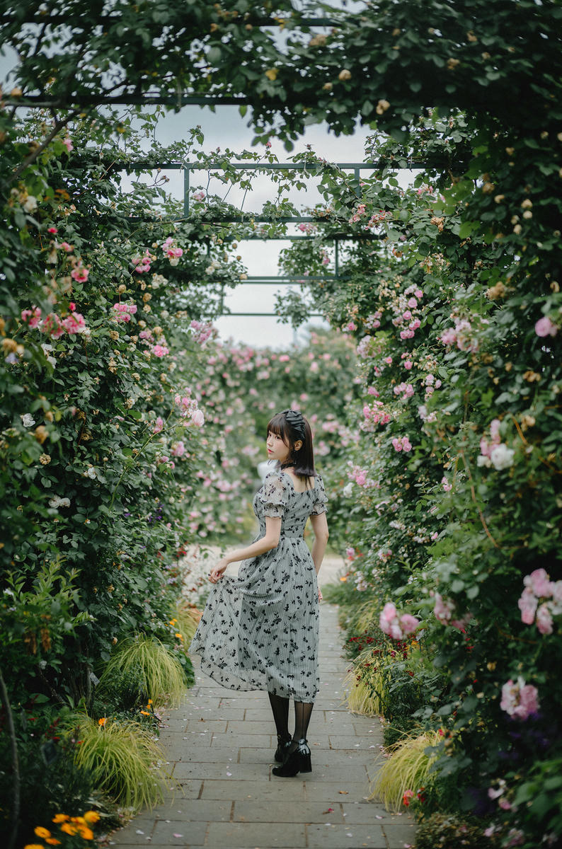 ElyEE子 NO.154 Aug-Tier 3 [110P9V-745MB]-A.Roses After the_Rain雨後玫瑰 [30P1V-115MB]_第1集