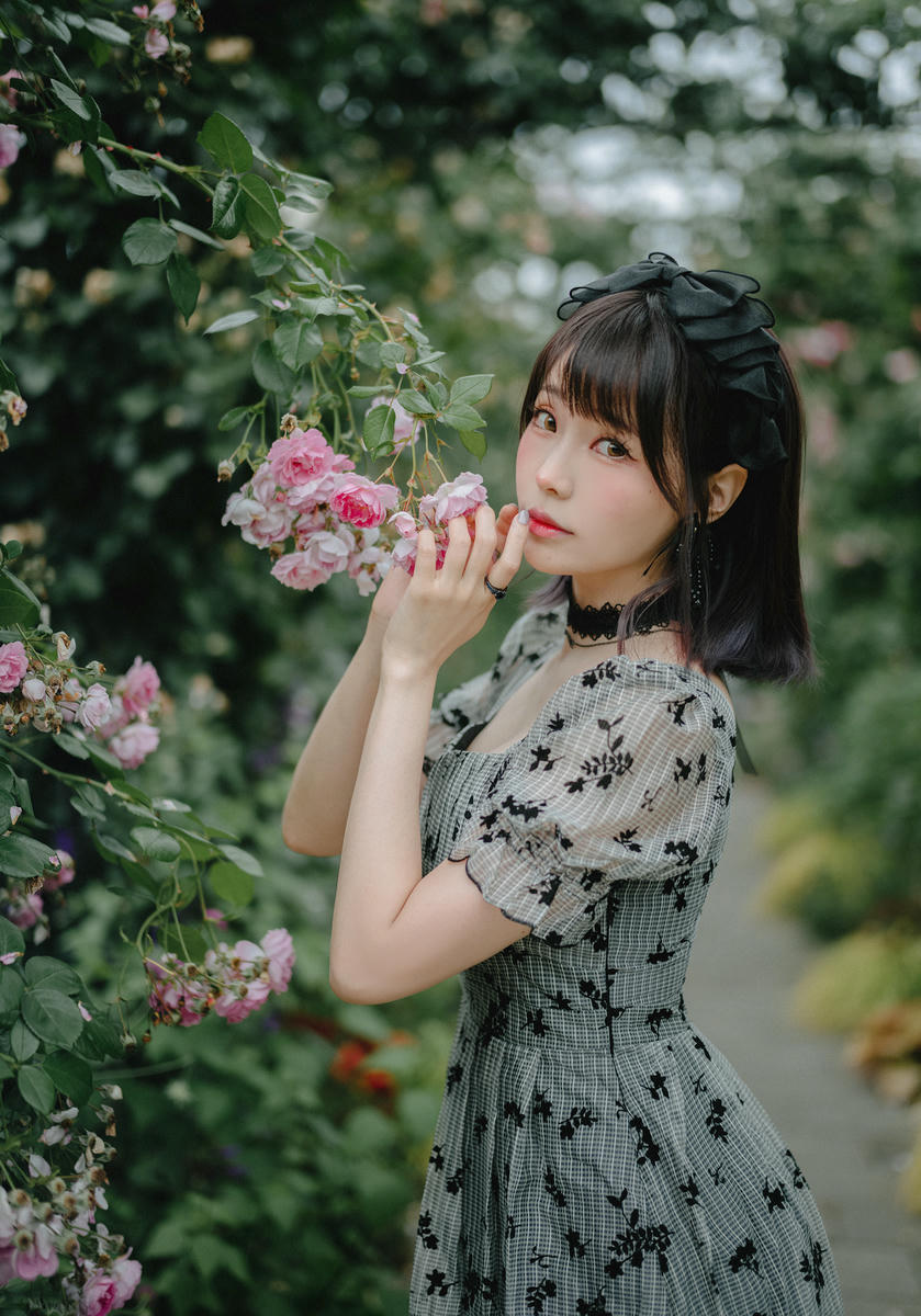 ElyEE子 NO.154 Aug-Tier 3 [110P9V-745MB]-A.Roses After the_Rain雨後玫瑰 [30P1V-115MB]_第1集