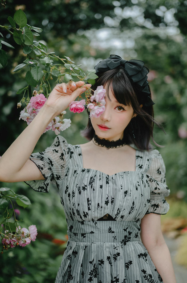 ElyEE子 NO.154 Aug-Tier 3 [110P9V-745MB]-A.Roses After the_Rain雨後玫瑰 [30P1V-115MB]_第1集