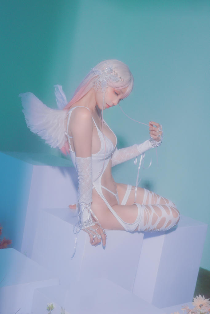 ElyEE子 NO.156 2024年10月订阅 (1／3套) Plant Angel植天使[36P-1V-95.9M]_第1集