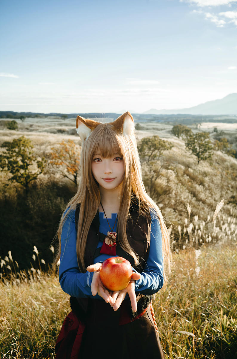 ElyEE子 NO.160 2024年12月订阅 (3套)[129P7V 552M]-B-Soft Glow狼與暖陽 [52P 1V]_第1集