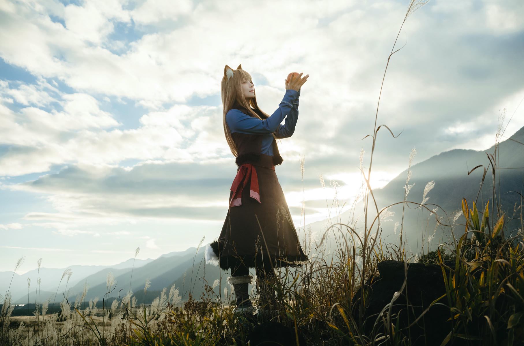 ElyEE子 NO.160 2024年12月订阅 (3套)[129P7V 552M]-B-Soft Glow狼與暖陽 [52P 1V]_第1集