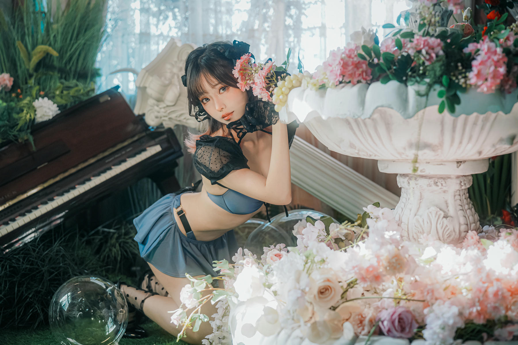 ElyEE子 NO.160 2024年12月订阅 (3套)[129P7V 552M]-C- Fairytale Wonderland童話仙境 [43P 3V]_第2集