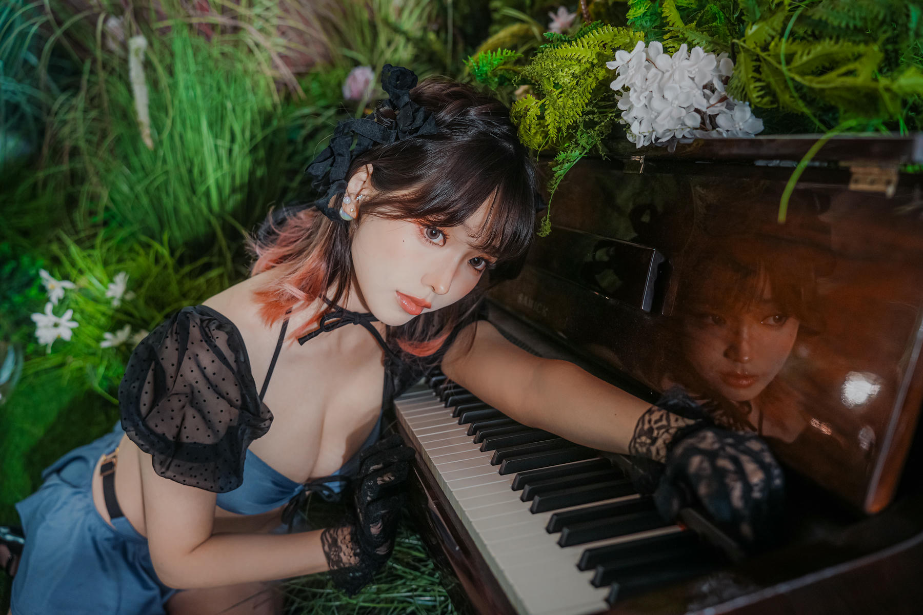 ElyEE子 NO.160 2024年12月订阅 (3套)[129P7V 552M]-C- Fairytale Wonderland童話仙境 [43P 3V]_第2集