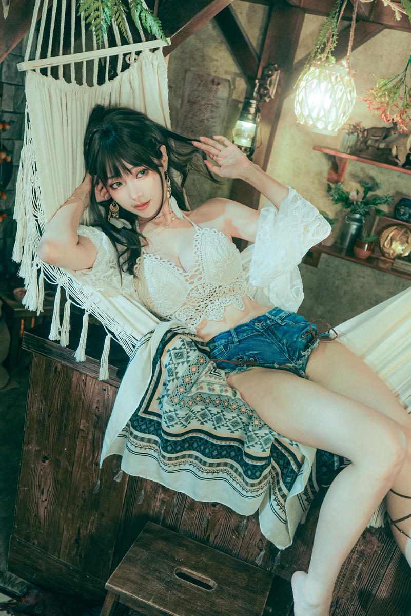 ElyEE子 NO.163 Secret Treehouse Escape [31P5V-152MB]_第1集