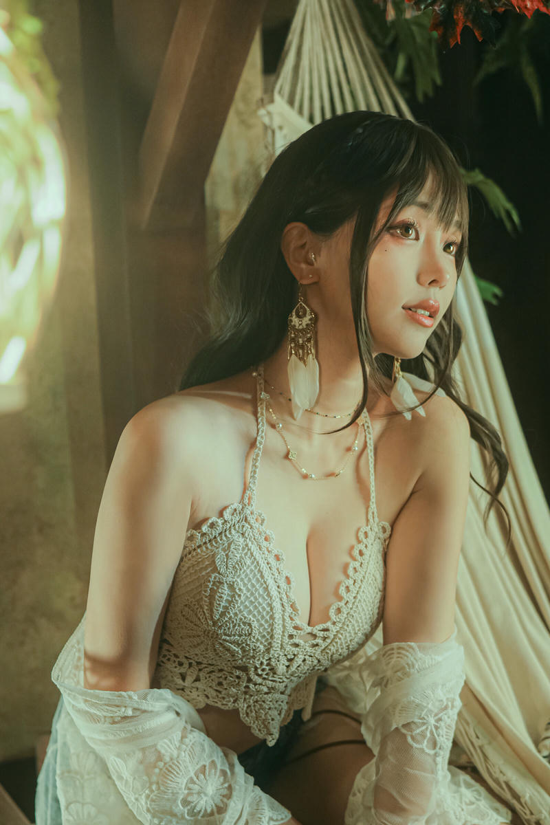 ElyEE子 NO.163 Secret Treehouse Escape [31P5V-152MB]_第2集