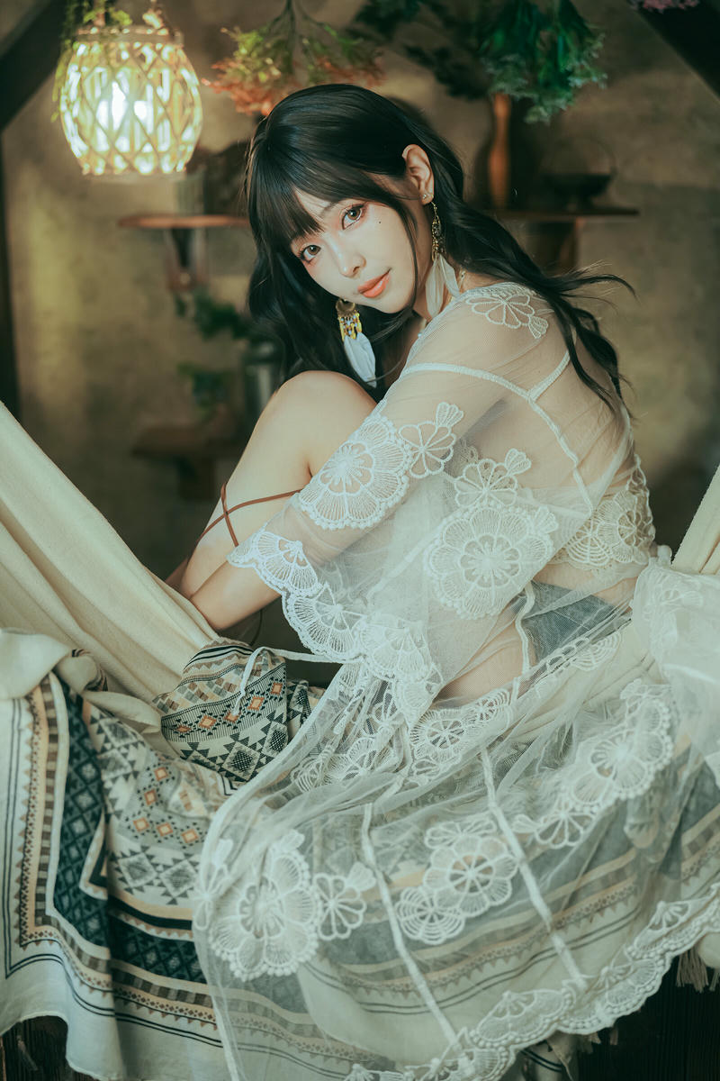 ElyEE子 NO.163 Secret Treehouse Escape [31P5V-152MB]_第2集