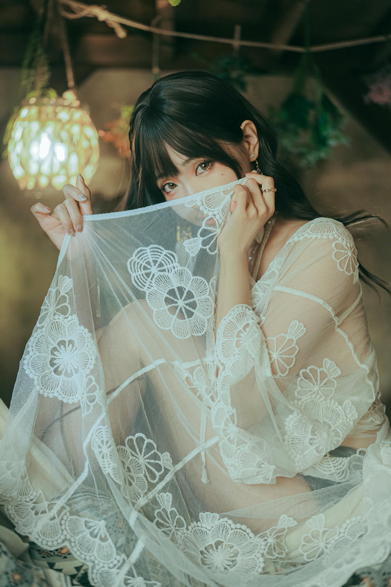 ElyEE子 NO.163 Secret Treehouse Escape [31P5V-152MB]_第2集